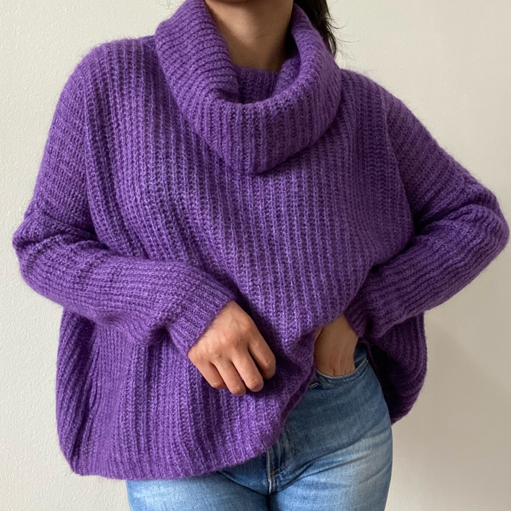 M Made In Italy Mohair & Wool Blend Oversized Cowl Neck Sweater - Picture 3 of 10
